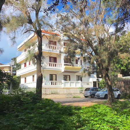 A&B Rhodes City Apartments Bagian luar foto
